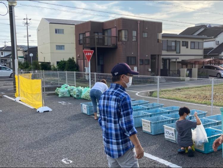 谷田町の資源ごみ集積所