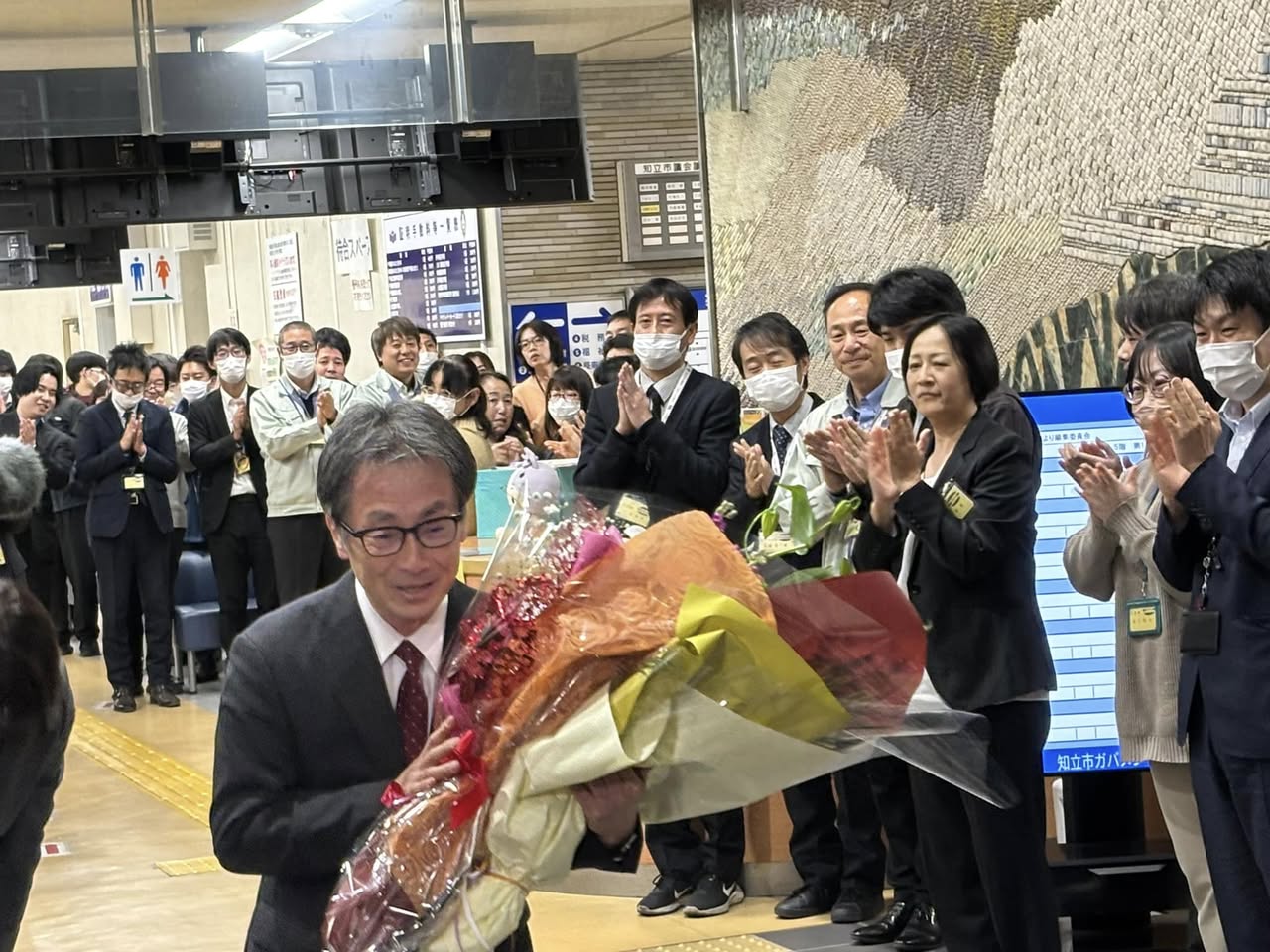 林市長退任式